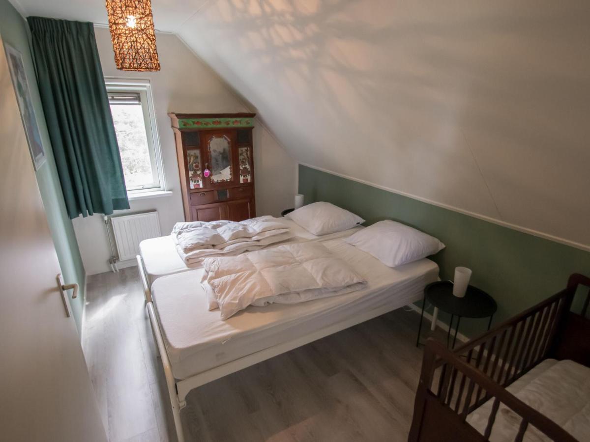 Cosy Holiday Home With Terrace Near Natural Park In Lemele Esterno foto