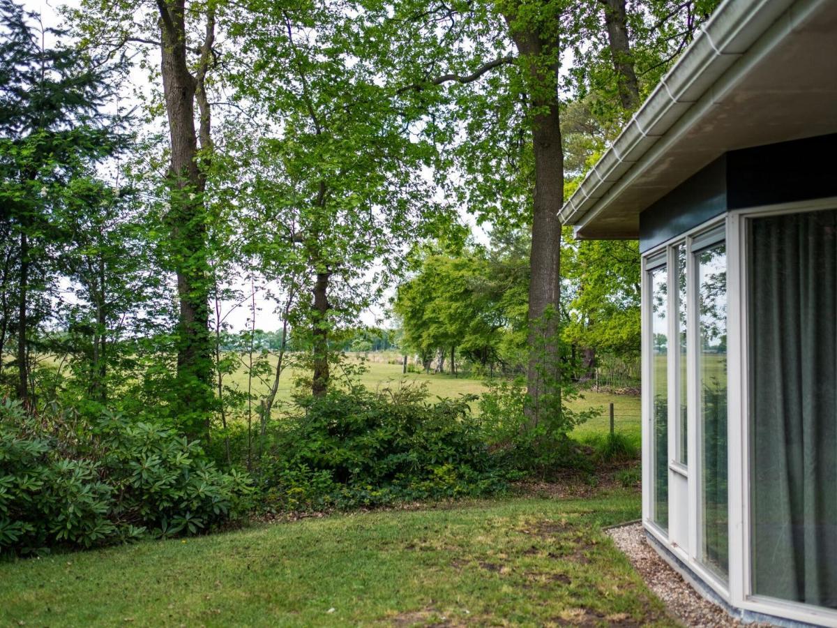 Cosy Holiday Home With Terrace Near Natural Park In Lemele Esterno foto